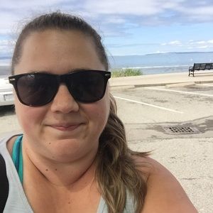 Meet your Posher, Kathryn